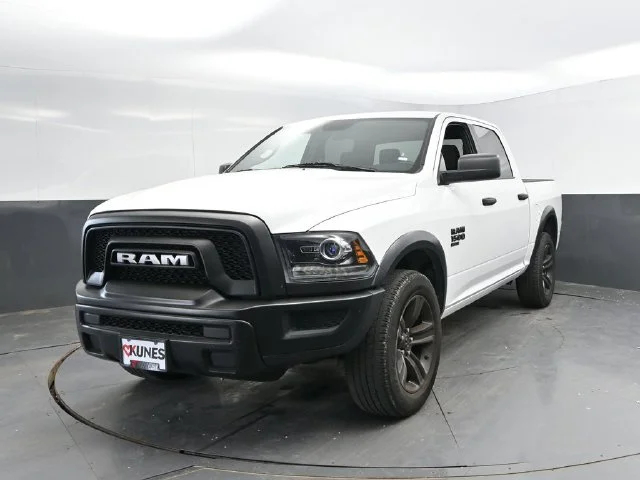 SEMINUEVOS RAM 1500 Classic a Estados en autogozo