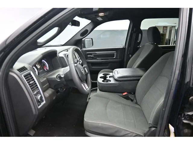 SEMINUEVOS RAM 1500 Classic a Estados en autogozo