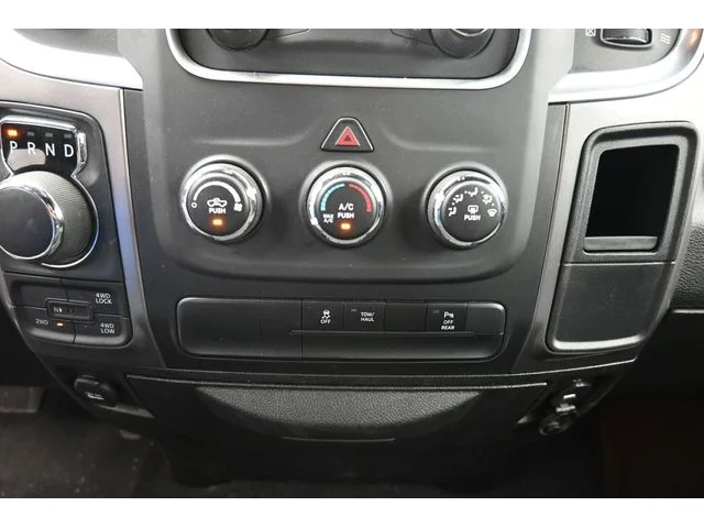 SEMINUEVOS RAM 1500 Classic a Estados en autogozo