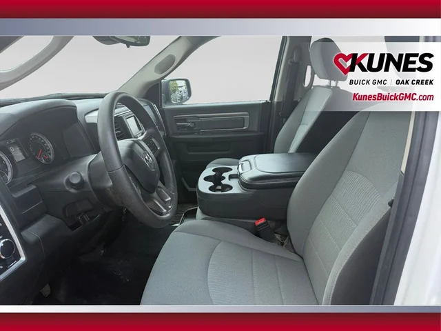 SEMINUEVOS RAM 1500 Classic a Estados en autogozo