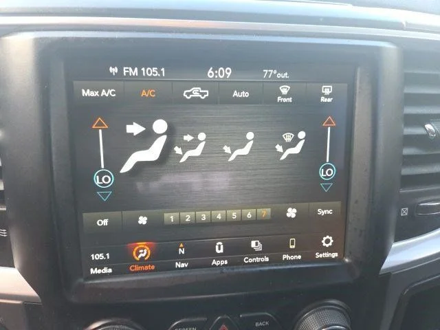 SEMINUEVOS RAM 1500 Classic a Estados en autogozo