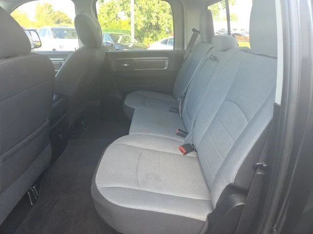 SEMINUEVOS RAM 1500 Classic a Estados en autogozo
