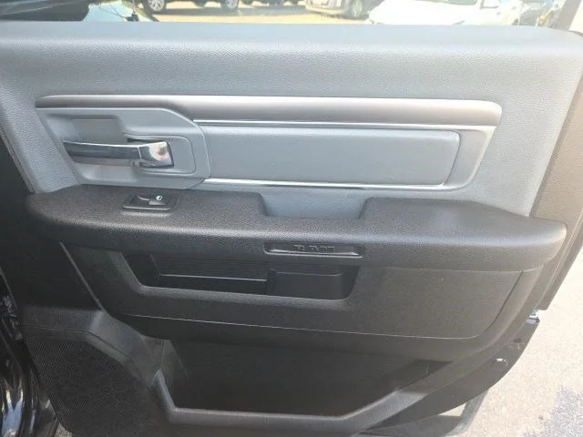SEMINUEVOS RAM 1500 Classic a Estados en autogozo