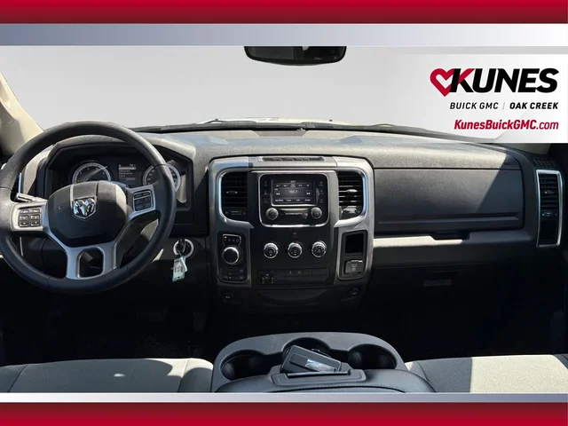 SEMINUEVOS RAM 1500 Classic a Estados en autogozo