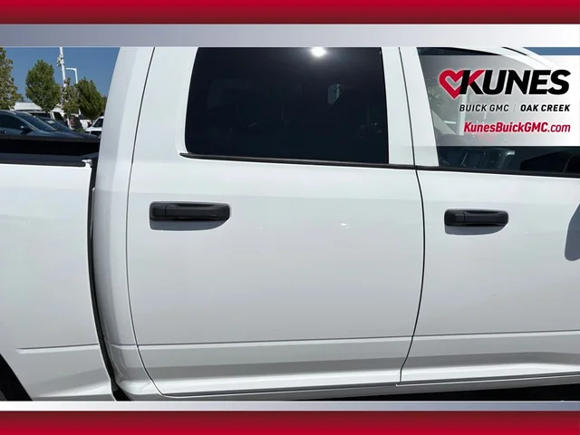 SEMINUEVOS RAM 1500 Classic a Estados en autogozo