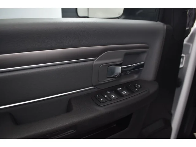 SEMINUEVOS RAM 1500 Classic a Estados en autogozo