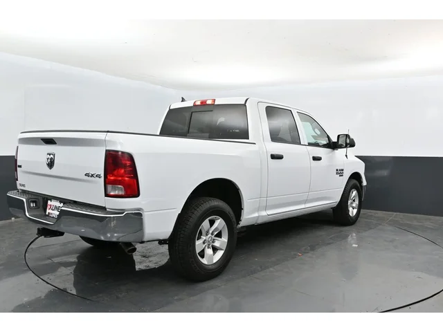 SEMINUEVOS RAM 1500 Classic a Estados en autogozo