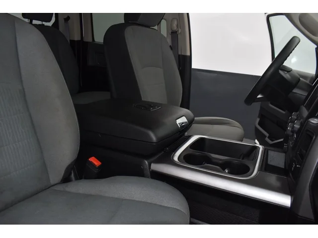 SEMINUEVOS RAM 1500 Classic a Estados en autogozo