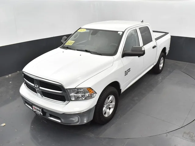SEMINUEVOS RAM 1500 Classic a Estados en autogozo