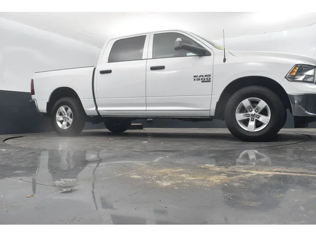 SEMINUEVOS RAM 1500 Classic a Estados en autogozo