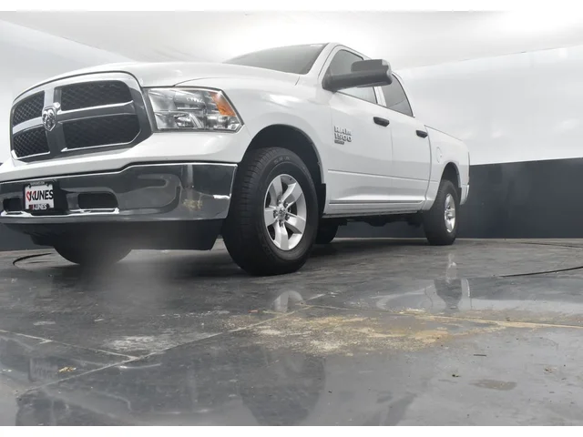 SEMINUEVOS RAM 1500 Classic a Estados en autogozo