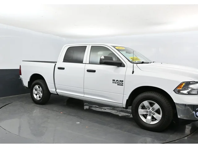 SEMINUEVOS RAM 1500 Classic a Estados en autogozo