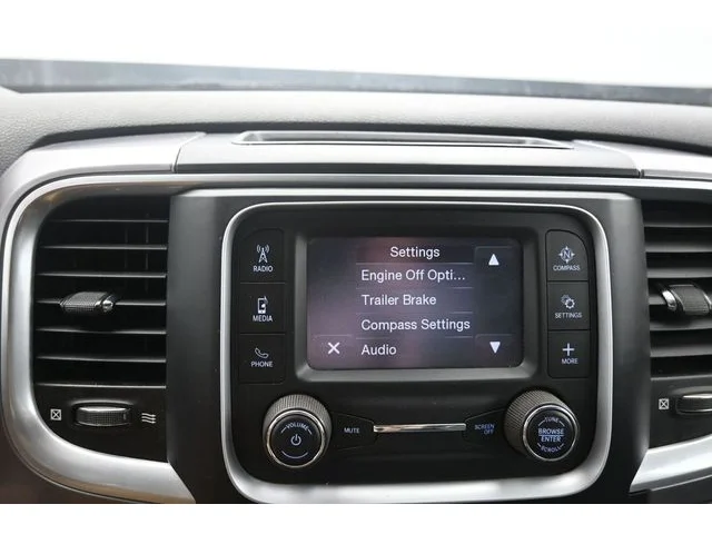SEMINUEVOS RAM 1500 Classic a Estados en autogozo