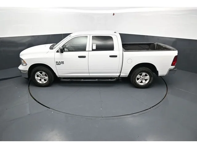 SEMINUEVOS RAM 1500 Classic a Estados en autogozo