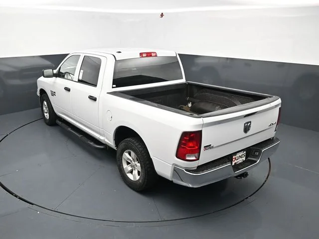 SEMINUEVOS RAM 1500 Classic a Estados en autogozo