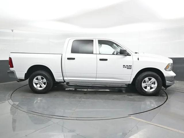 SEMINUEVOS RAM 1500 Classic a Estados en autogozo