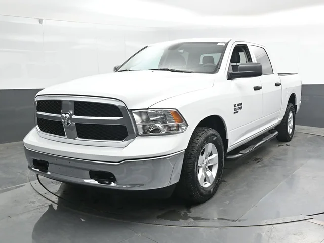 SEMINUEVOS RAM 1500 Classic a Estados en autogozo