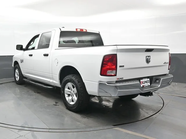SEMINUEVOS RAM 1500 Classic a Estados en autogozo