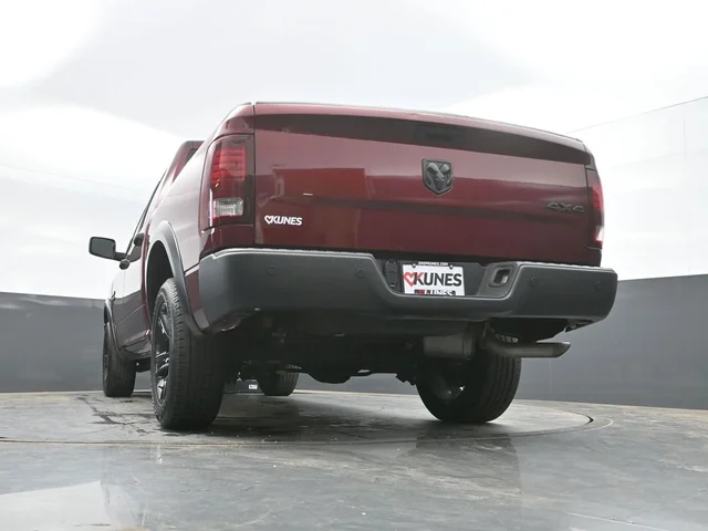 SEMINUEVOS RAM 1500 Classic a Estados en autogozo