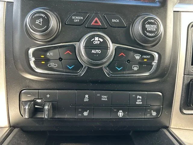 SEMINUEVOS RAM 1500 Classic a Estados en autogozo