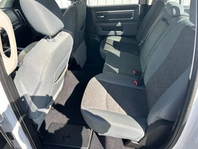 SEMINUEVOS RAM 1500 Classic a Estados en autogozo