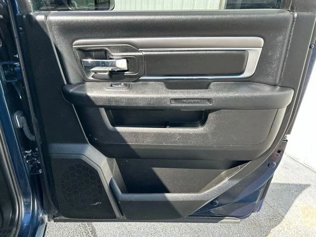 SEMINUEVOS RAM 1500 Classic a Estados en autogozo
