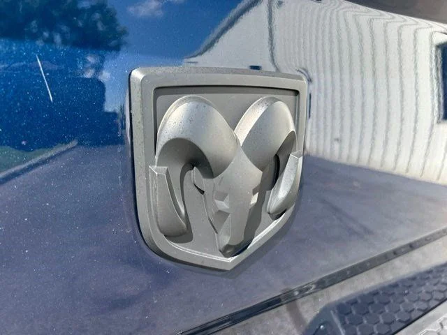 SEMINUEVOS RAM 1500 Classic a Estados en autogozo