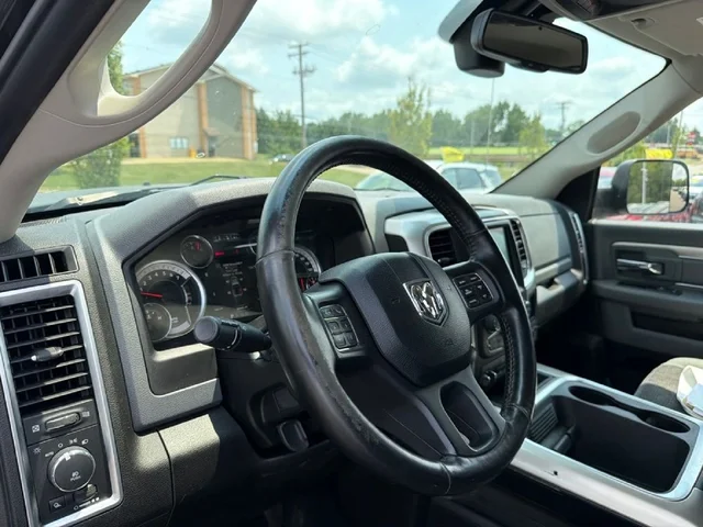 SEMINUEVOS RAM 1500 Classic a Estados en autogozo