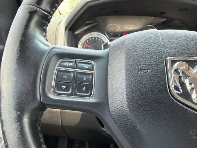 SEMINUEVOS RAM 1500 Classic a Estados en autogozo