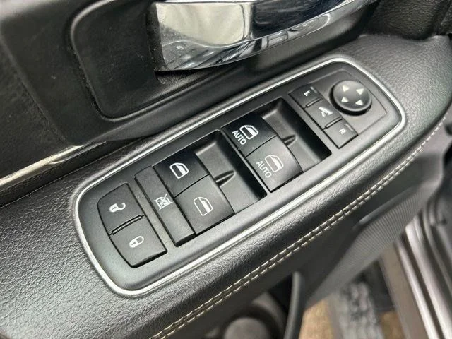 SEMINUEVOS RAM 1500 a Estados en autogozo