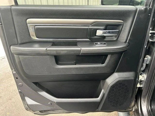 SEMINUEVOS RAM 1500 a Estados en autogozo