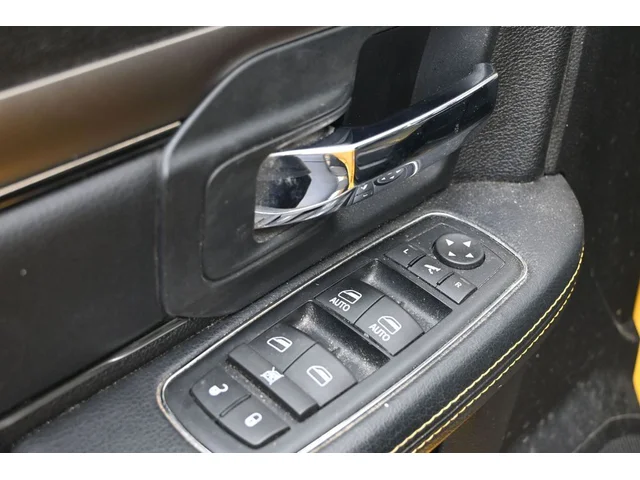 SEMINUEVOS RAM 1500 a Estados en autogozo