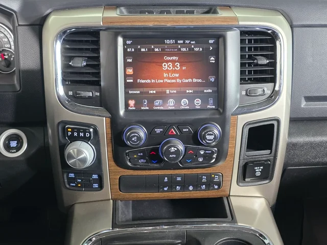 SEMINUEVOS RAM 1500 at Brainerd  in Dondelinger Chevrolet