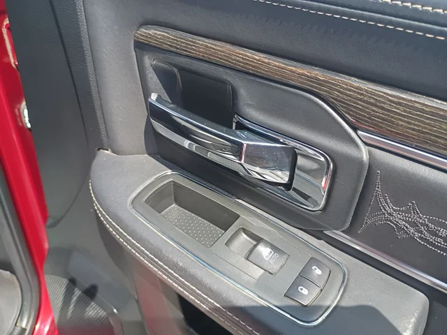 SEMINUEVOS RAM 1500 a Estados en autogozo