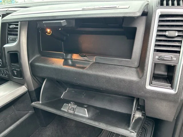 SEMINUEVOS RAM 1500 a Estados en autogozo