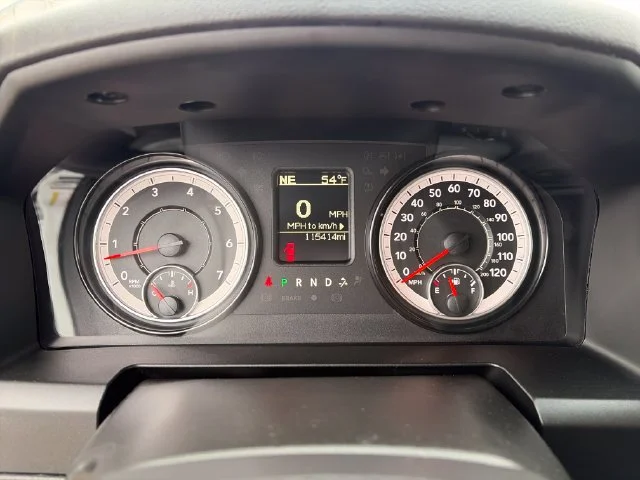 SEMINUEVOS RAM 1500 Classic a Estados en autogozo