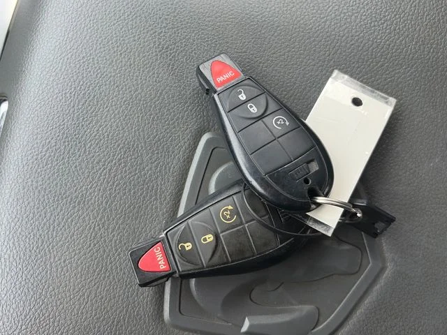 SEMINUEVOS RAM 1500 a Estados en autogozo