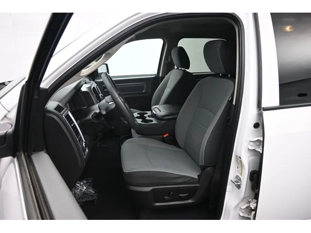 SEMINUEVOS RAM 1500 Classic a Estados en autogozo