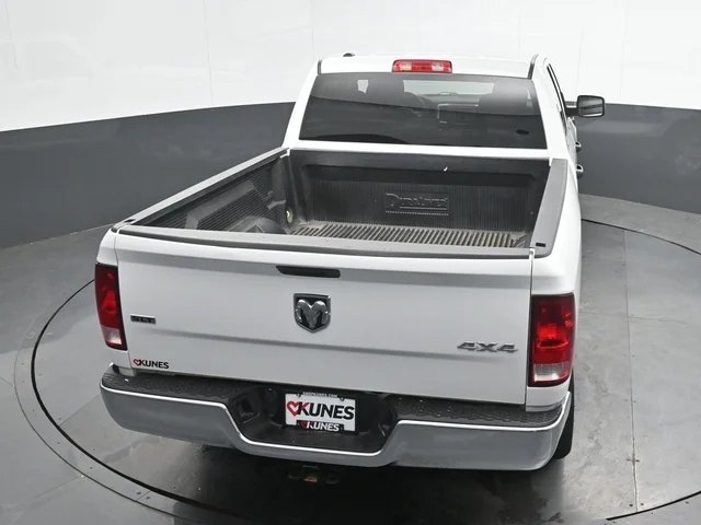 SEMINUEVOS RAM 1500 Classic a Estados en autogozo