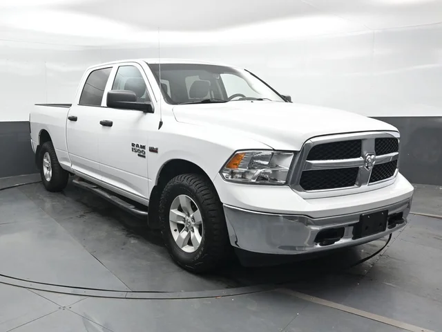 SEMINUEVOS RAM 1500 Classic a Estados en autogozo