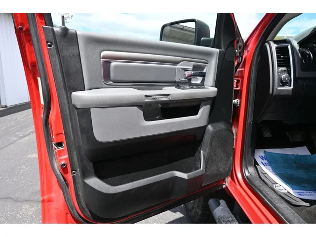 SEMINUEVOS RAM 1500 a Estados en autogozo