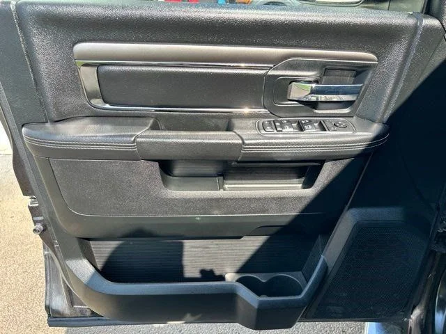 SEMINUEVOS RAM 1500 a Estados en autogozo
