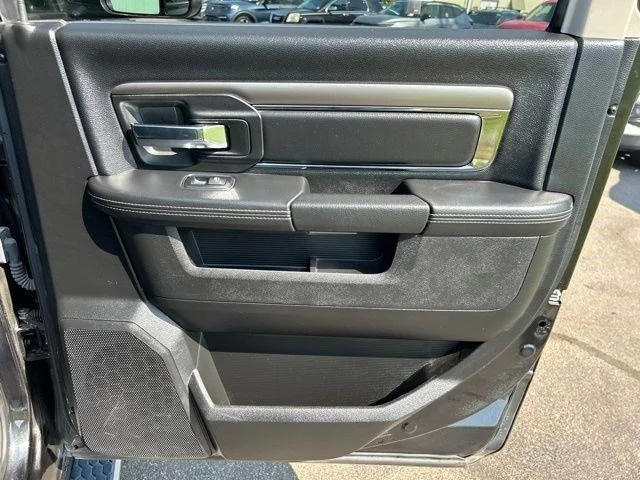 SEMINUEVOS RAM 1500 a Estados en autogozo
