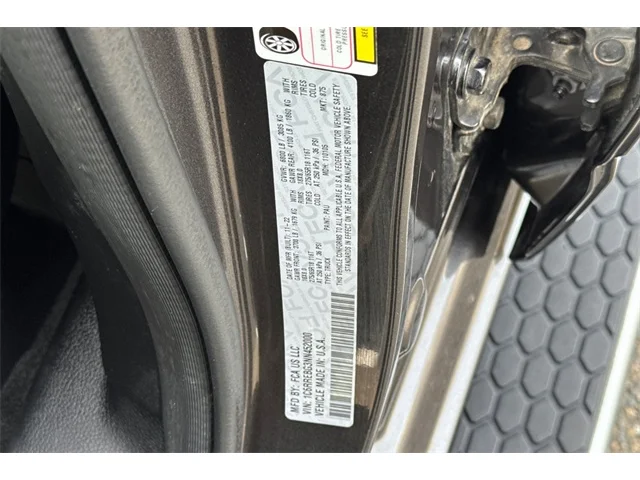 SEMINUEVOS RAM 1500 at ELK GROVE in Elk Grove Buick GMC