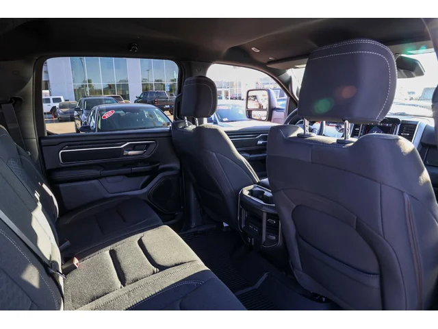 Nuevos RAM 1500 à Estados chez autogozo