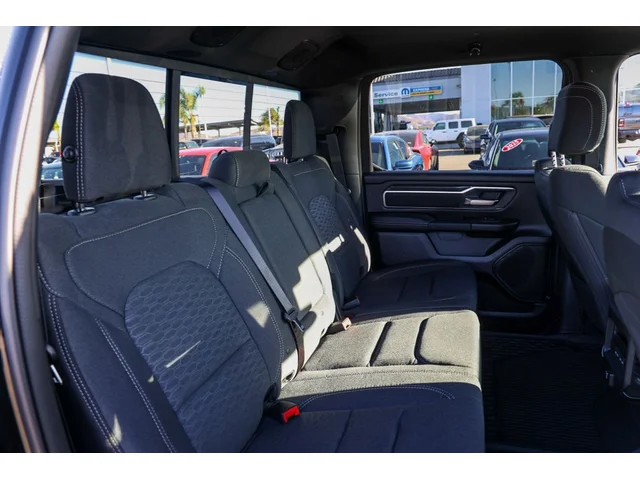 Nuevos RAM 1500 à Estados chez autogozo