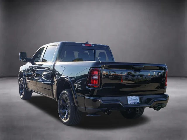 Nuevos RAM 1500 à Estados chez autogozo