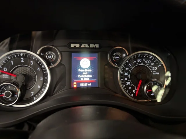 SEMINUEVOS RAM 1500 a Estados en autogozo