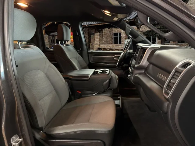 SEMINUEVOS RAM 1500 a Estados en autogozo