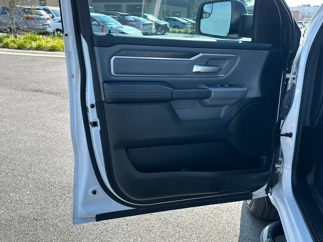 SEMINUEVOS RAM 1500 a Estados en autogozo